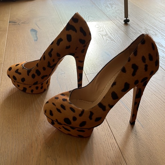 Good Condition: No box,no bag Charlotte Olympia leopard platform heels - Picture 4 of 5